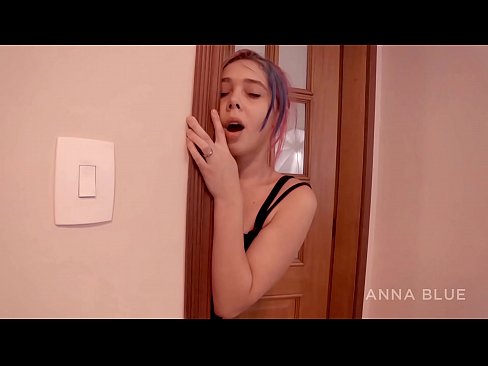 ❤️ Fuair ​​​​mé ar ais ag mo dheartháir. Bhí gnéas agam lena chailín. aisíocaíocht leispiach. ❌ Super sex linn ﹏